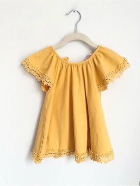 Shabby Chic Yellow Crochet Trim Flutter Sleeve Tunic (Size 24m)
